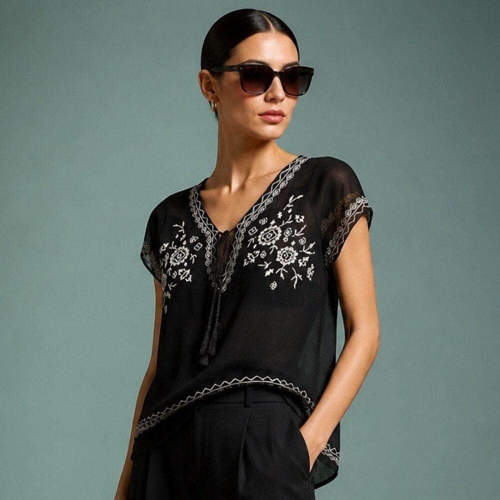 Maurices Sheer Embroidered Black Top Womens XS Dark Boho Cottage Festival Dainty